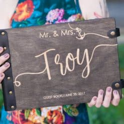 Gästebuch Hochzeit aus Holz mit Gravur - Dark Oldschool