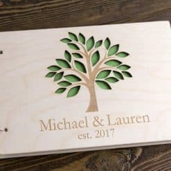 Gästebuch Hochzeit aus Holz mit Gravur - Weißer Baum