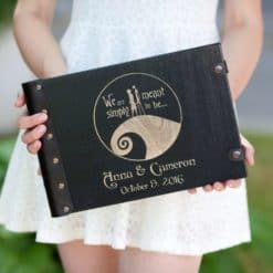 Gästebuch Hochzeit aus Holz mit Gravur - Welle